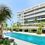 Lujo y comodidad Frente al Mar